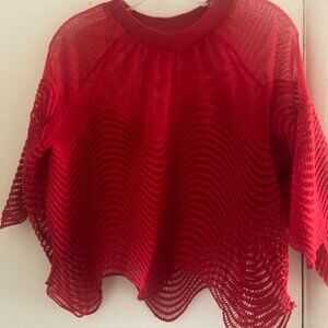 Red mesh mock neck t-shirt, 3/4 sleeves